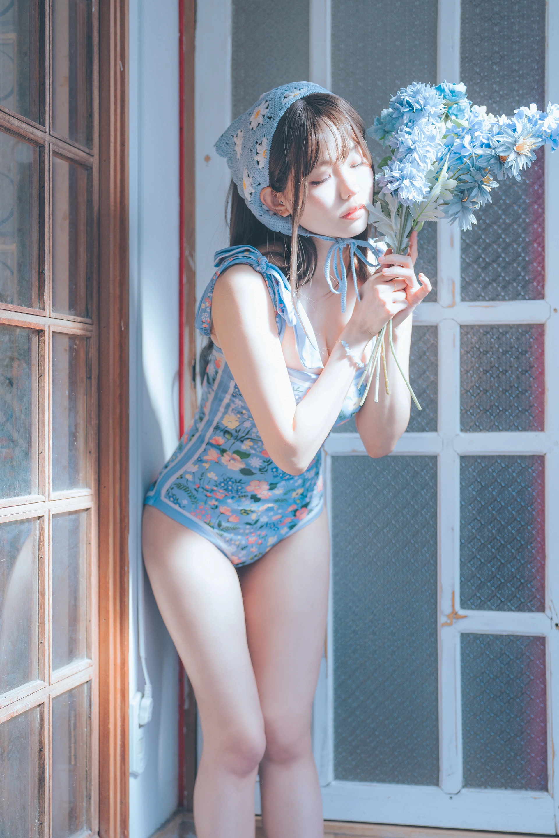 ElyEE子 - NO.124【寫真8月訂閱】D-復古水藍花 Vintage Aqua Blossom 2